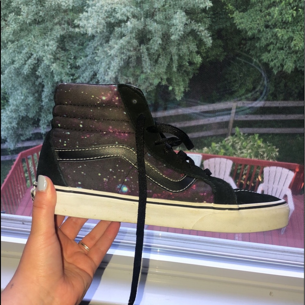 Galaxy high top Vans